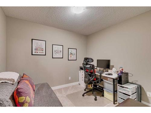 1313-81 Legacy Boulevard Se, Calgary, AB - Indoor Photo Showing Office