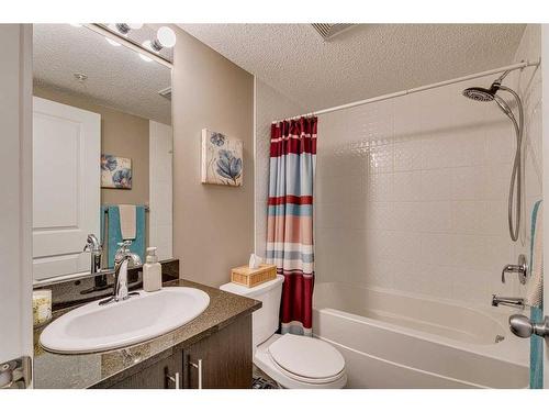 1313-81 Legacy Boulevard Se, Calgary, AB - Indoor Photo Showing Bathroom