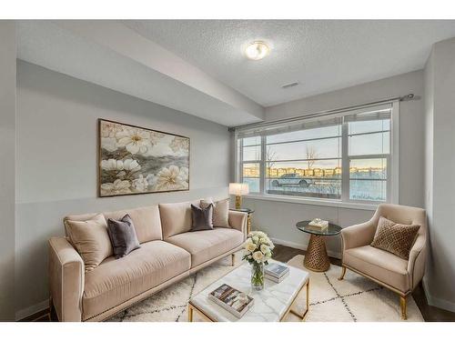 8425 Saddlebrook Drive Ne, Calgary, AB - Indoor Photo Showing Living Room