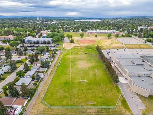 215-790 Kingsmere Crescent Sw, Calgary, AB - Outdoor With View