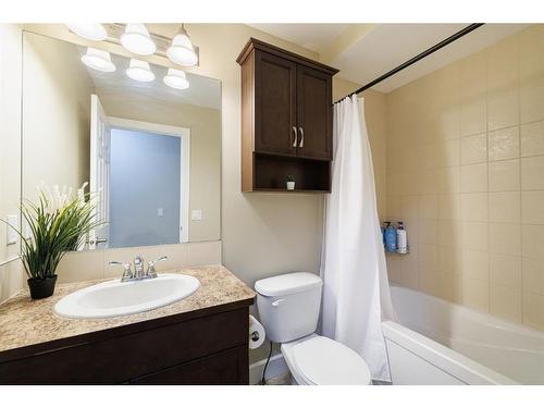 3049 Windsong Boulevard Sw, Airdrie, AB - Indoor Photo Showing Bathroom