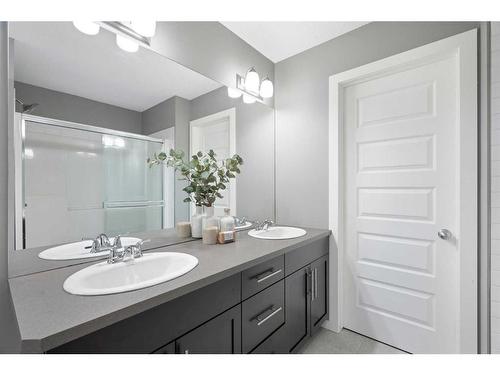 66 Legacy Close Se, Calgary, AB - Indoor Photo Showing Bathroom