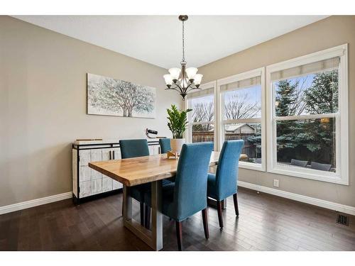 457 Mahogany Court Se, Calgary, AB - Indoor Photo Showing Dining Room