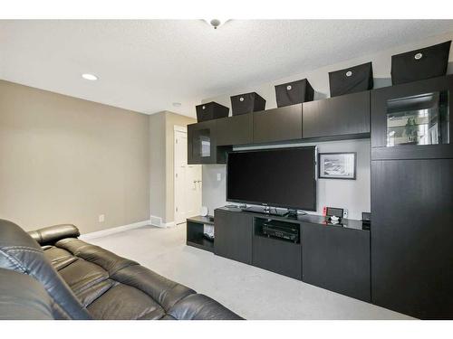 457 Mahogany Court Se, Calgary, AB - Indoor