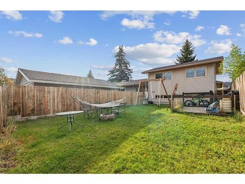 7 Shawmeadows Bay Sw, Calgary, AB - Outdoor