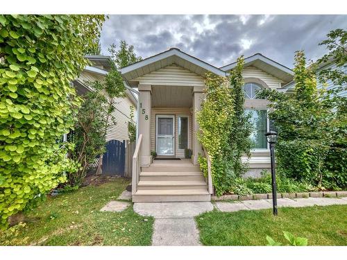 158 Laguna Circle Ne, Calgary, AB - Outdoor