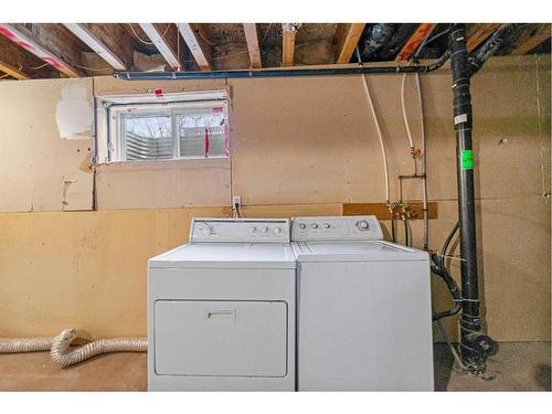 2664 Rundlelawn Road Ne, Calgary, AB - Indoor Photo Showing Laundry Room