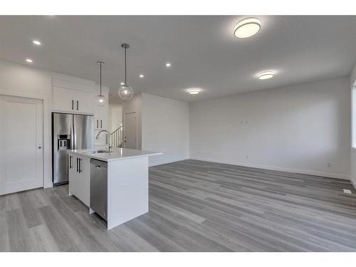 80 Crimson Ridge Place Nw, Calgary, AB - Indoor Photo Showing Kitchen With Upgraded Kitchen