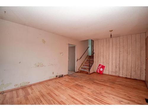 1176 Penrith Crescent Se, Calgary, AB - Indoor Photo Showing Other Room