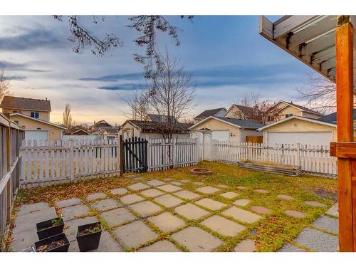 47 Prestwick Grove Se, Calgary, AB - Outdoor