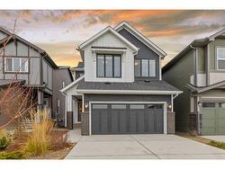 19 Homestead Close NE Calgary, AB T3J 2H2