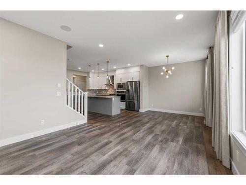 19 Homestead Close Ne, Calgary, AB - Indoor