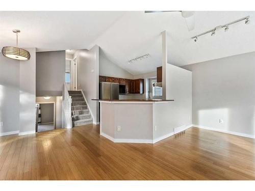 48 Macewan Meadow Rise Nw, Calgary, AB - Indoor Photo Showing Kitchen