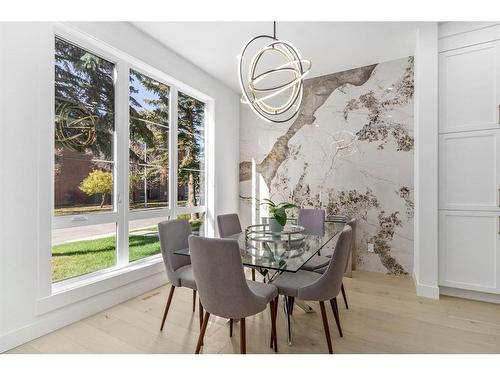 2614 31 Street Sw, Calgary, AB - Indoor Photo Showing Dining Room