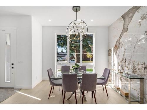 2614 31 Street Sw, Calgary, AB - Indoor Photo Showing Dining Room