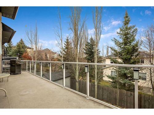 9 Simcrest Manor Sw, Calgary, AB - Outdoor