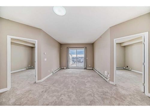 1417-1140 Taradale Drive Ne, Calgary, AB - Indoor Photo Showing Other Room