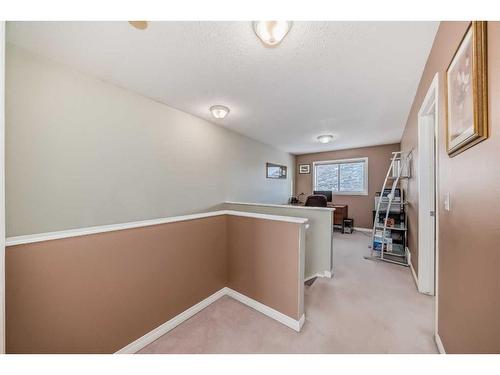 29 Chaparral Ridge Terrace Se, Calgary, AB - Indoor Photo Showing Other Room