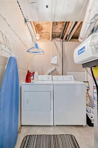 29 Chaparral Ridge Terrace Se, Calgary, AB - Indoor Photo Showing Laundry Room