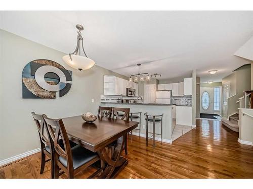 29 Chaparral Ridge Terrace Se, Calgary, AB - Indoor Photo Showing Dining Room