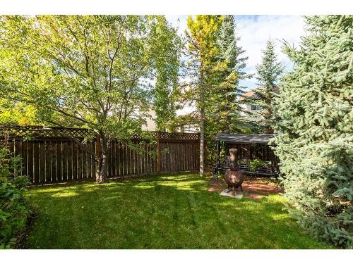 236 Valley Brook Court Nw, Calgary, AB 