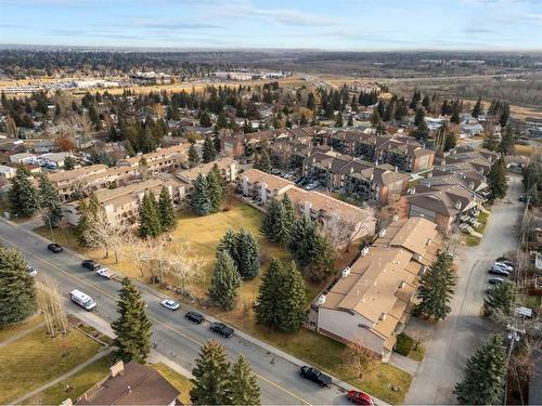 36 Canterbury Gardens Sw, Calgary, AB - Outdoor With View