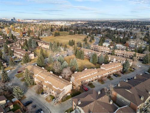 36 Canterbury Gardens Sw, Calgary, AB - Outdoor With View