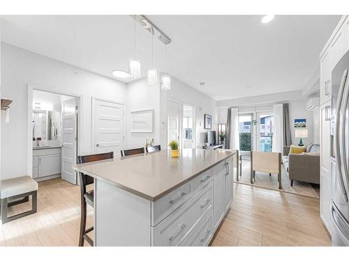 2407-10 Market Boulevard Se, Airdrie, AB - Indoor Photo Showing Kitchen