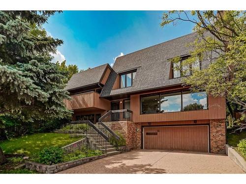 44 Dalbrook Bay Nw, Calgary, AB - Outdoor