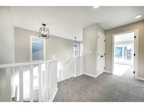 172 Mallard Grove Se, Calgary, AB - Indoor Photo Showing Other Room