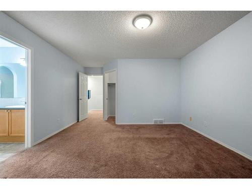 78 Evansmeade Circle Nw, Calgary, AB - Indoor Photo Showing Other Room