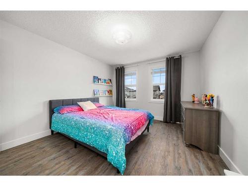 146 Auburn Sound Circle Se, Calgary, AB - Indoor Photo Showing Bedroom