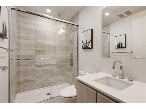 1009-1122 3 Street Se, Calgary, AB - Indoor Photo Showing Bathroom