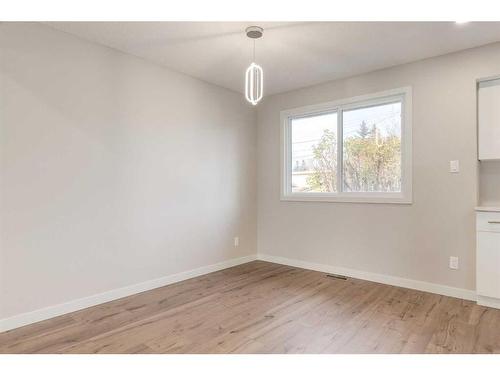 720 Alderwood Place Se, Calgary, AB - Indoor Photo Showing Other Room