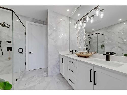 3725 Richmond Road Sw, Calgary, AB - Indoor Photo Showing Bathroom