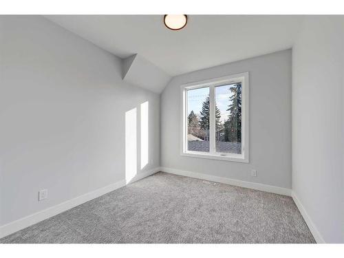 3725 Richmond Road Sw, Calgary, AB - Indoor Photo Showing Other Room