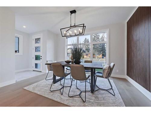 3725 Richmond Road Sw, Calgary, AB - Indoor Photo Showing Dining Room