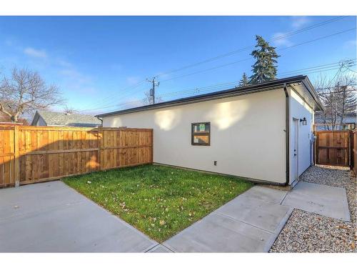 3725 Richmond Road Sw, Calgary, AB - Outdoor