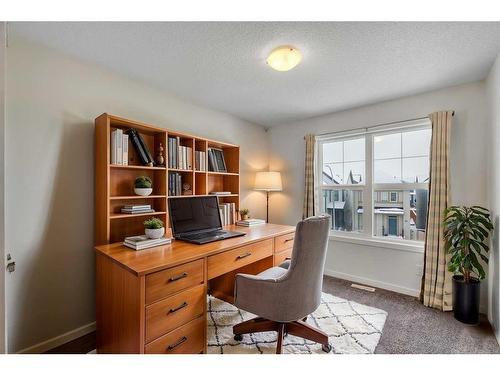 58 Masters Crescent Se, Calgary, AB - Indoor Photo Showing Office