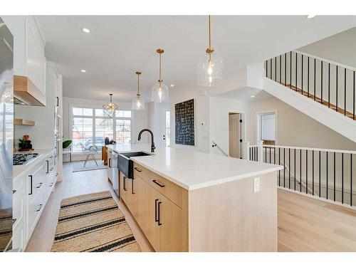 3727 Richmond Road Sw, Calgary, AB - Indoor Photo Showing Kitchen With Upgraded Kitchen