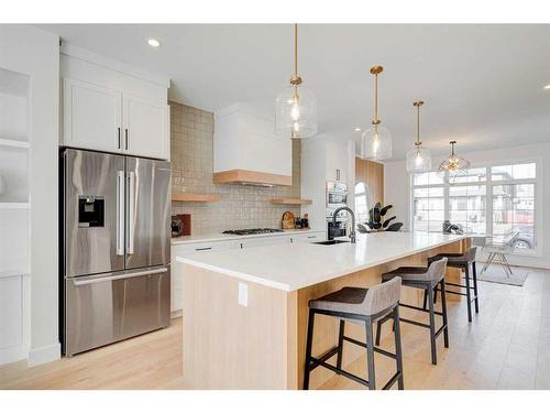 3727 Richmond Road Sw, Calgary, AB - Indoor Photo Showing Kitchen With Stainless Steel Kitchen With Upgraded Kitchen