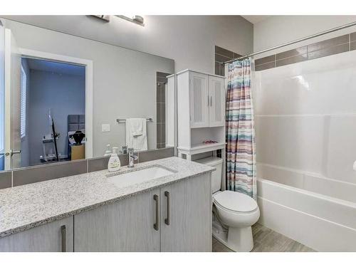 706 Redstone Crescent Ne, Calgary, AB - Indoor Photo Showing Bathroom