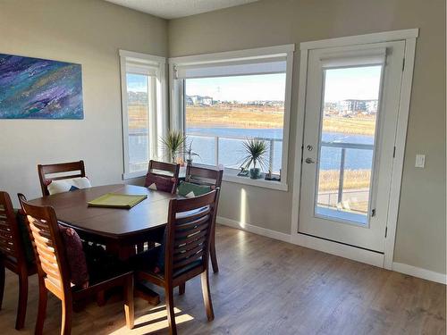 407-218 Sherwood Square Nw, Calgary, AB - Indoor Photo Showing Dining Room