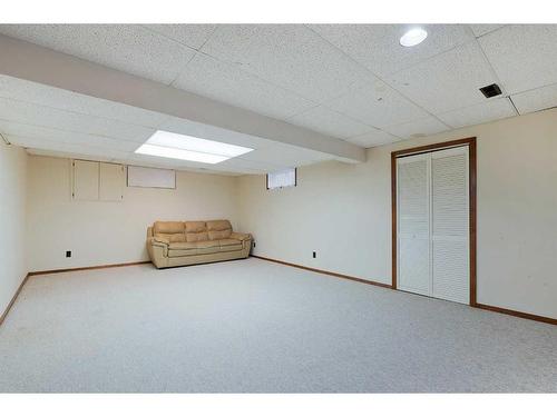 423 Queensland Circle Se, Calgary, AB - Indoor Photo Showing Basement