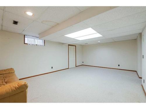 423 Queensland Circle Se, Calgary, AB - Indoor Photo Showing Basement