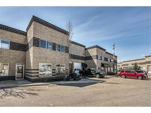 215-32 Westwinds Crescent Ne, Calgary, AB 