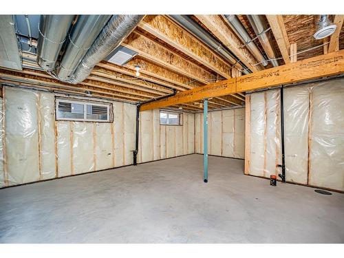 600 Baywater Manor Sw, Airdrie, AB - Indoor Photo Showing Basement