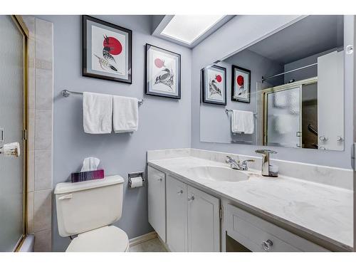 11039 Brae Road Sw, Calgary, AB - Indoor Photo Showing Bathroom