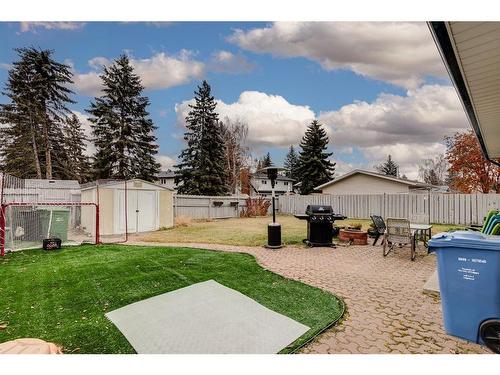 11039 Brae Road Sw, Calgary, AB - Outdoor With Backyard