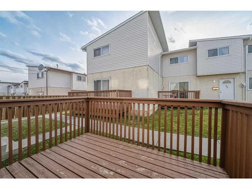 9-4515 7 Avenue Se, Calgary, AB - Outdoor With Deck Patio Veranda With Exterior